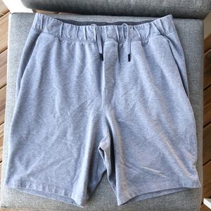 LULULEMON / Connector Shorts 11" - Heathered Medium Grey / LIKE NEW!